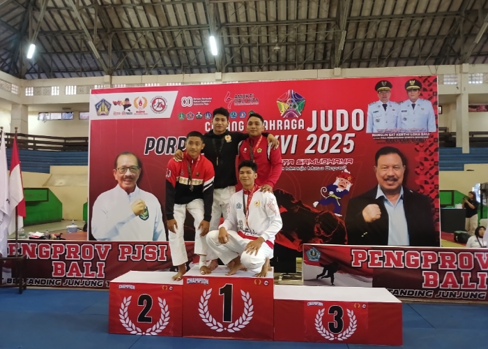 PRESTASI : Tambahan medali emas kembali diraih dari cabang olahraga judo yang digelar di GOR Ngurah Rai, Denpasar, Minggu (31/8/2025).