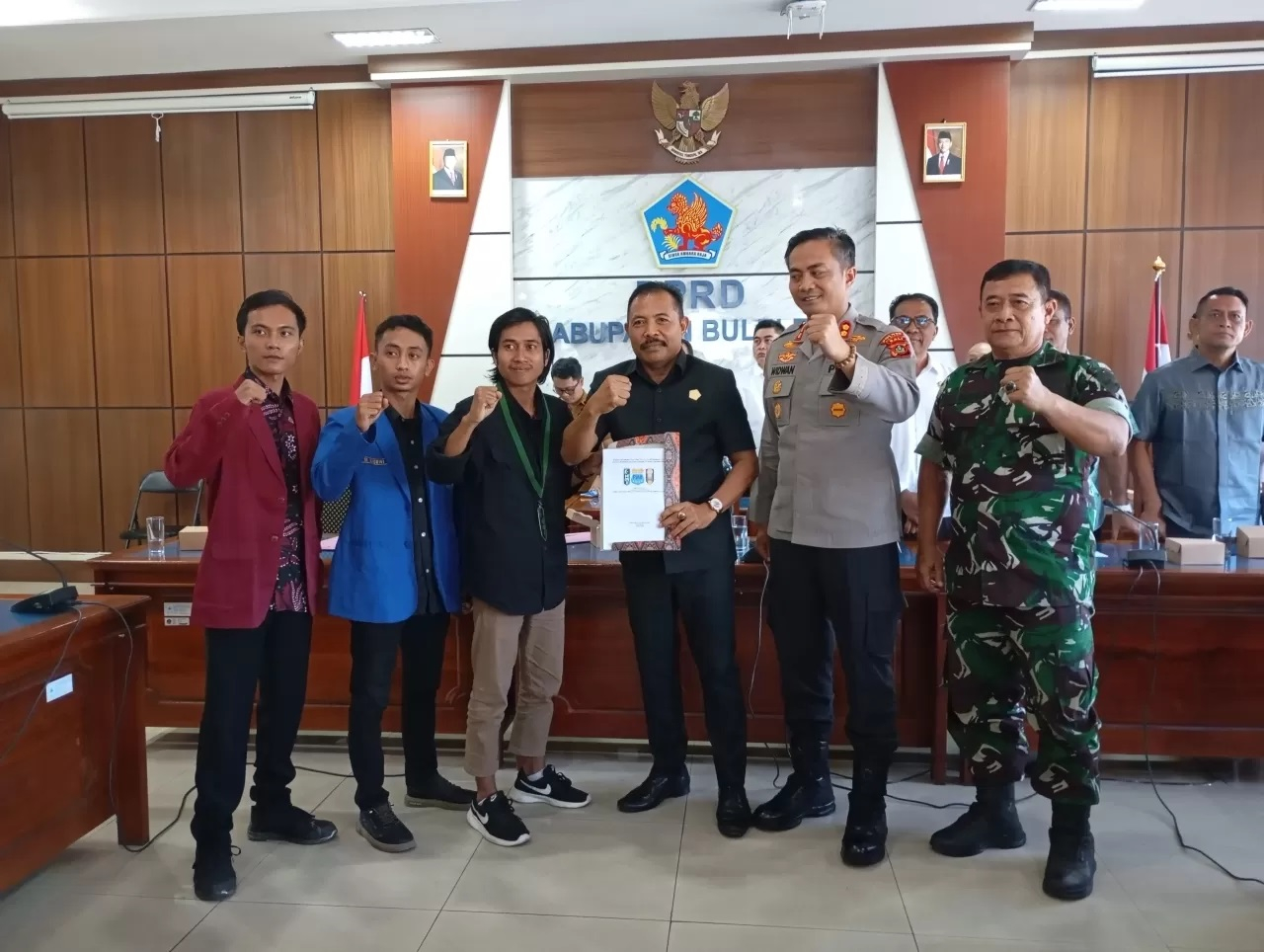Audiensi mahasiswa di Buleleng dengan DPRD Buleleng