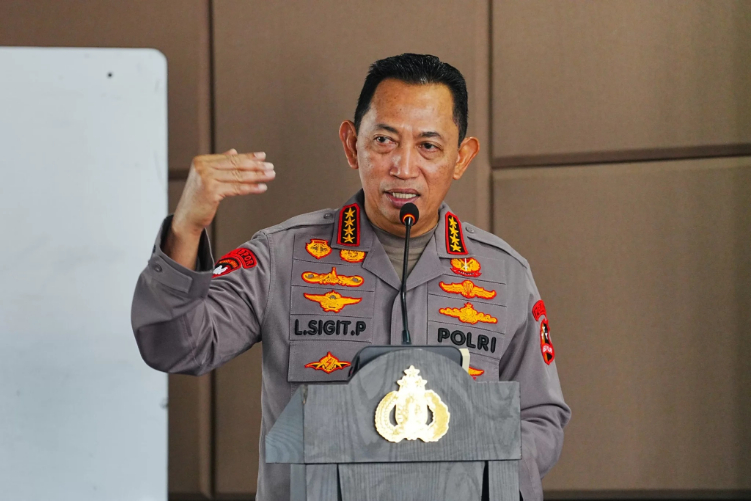 Kapolri Tegaskan Akan Selidiki Dugaan Keterlibatan Riza Chalid dalam Kerusuhan