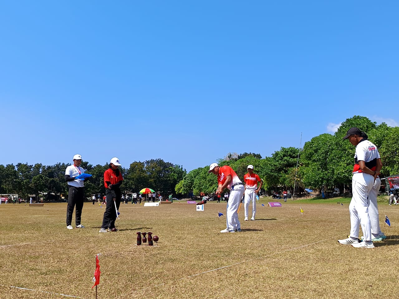 Pertandingan woodball dari Kontingen Buleleng pada Porprov Bali 2025 di Lapangan Kapten Japa, Kesiman, Denpasar.