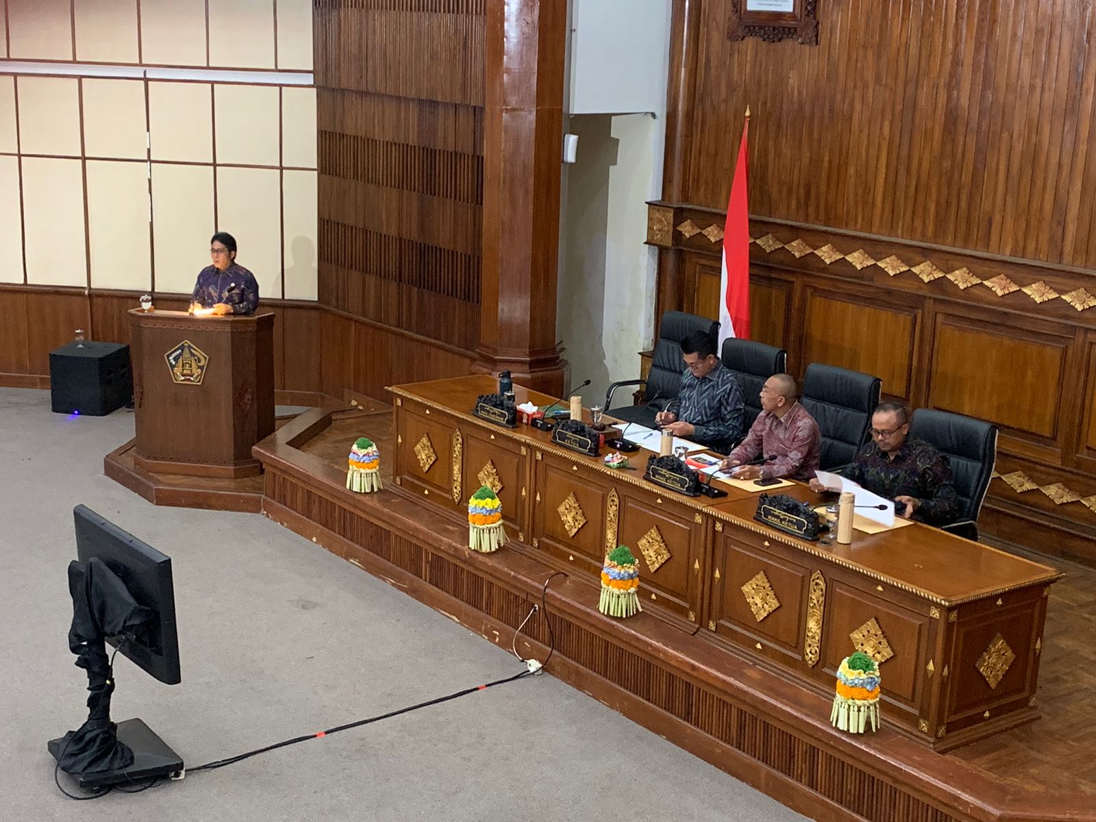 RAPAT:   Rapat Paripurna ke-317 Masa Persidangan I Tahun Sidang 2025&ndash;2026 pada Senin (8/9), yang membahas dua Rancangan Peraturan Daerah (Raperda) strategis