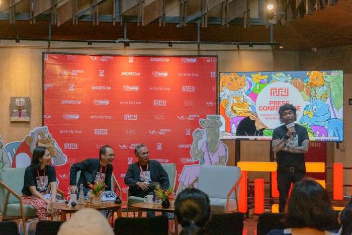 Tim Minikino Film Week 11 saat melakukan Pres Conference di Hotel Artotel, Sanur.
