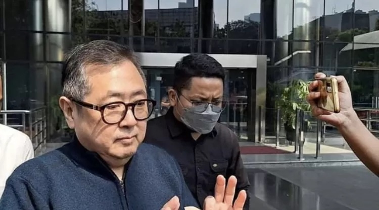 Bambang Rudijanto Tanoesoedibjo menghadiri sidang praperadilan di PN Jakarta Selatan terkait status tersangkanya dalam kasus korupsi bansos.