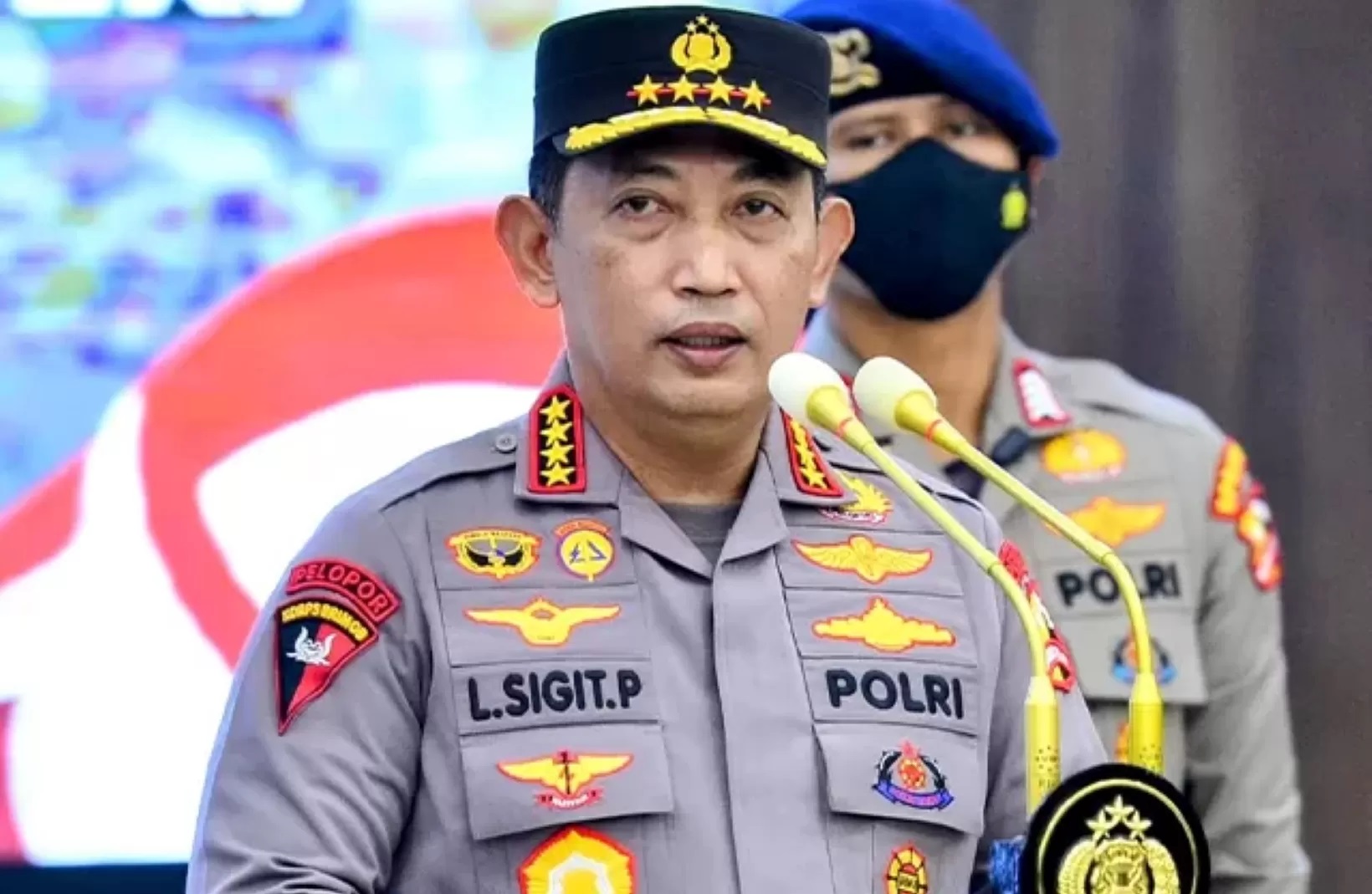 Desakan publik agar Kapolri Jenderal Listyo Sigit Prabowo mundur dari jabatannya semakin menguat.