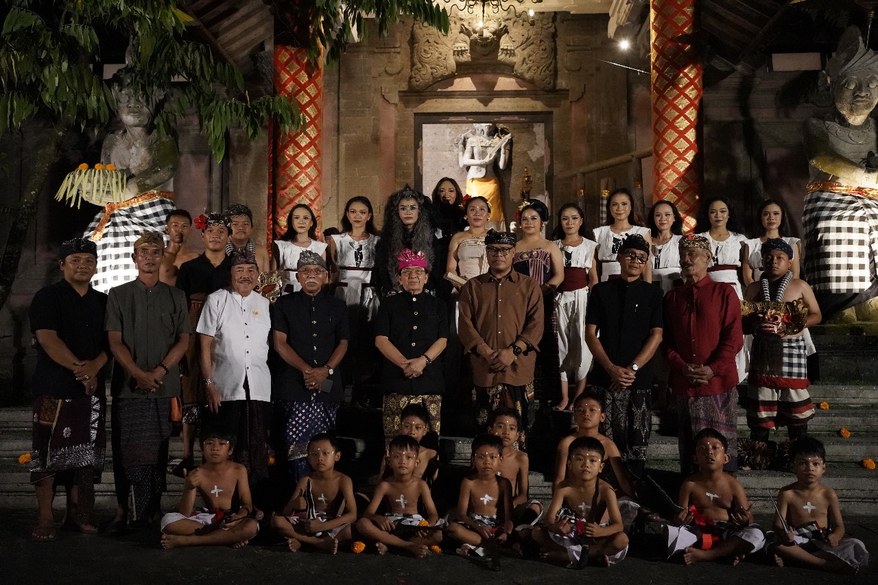 PAMERAN: Asosiasi Seniman Singapadu