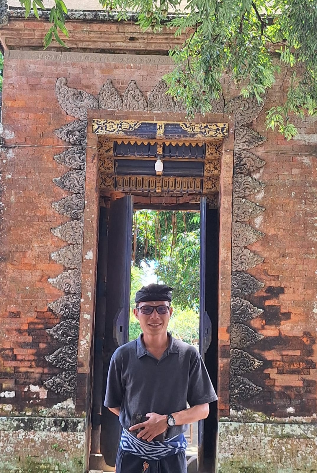 Made Susila Putra, M.Pd, Dosen Pendidikan Sastra Agama dan Bahasa Bali, Institut Mpu Kuturan