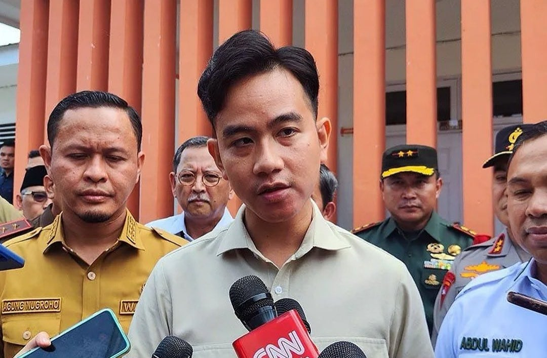 Sidang Gugatan Ijazah Gibran Kembali Ditunda Gara-Gara KTP