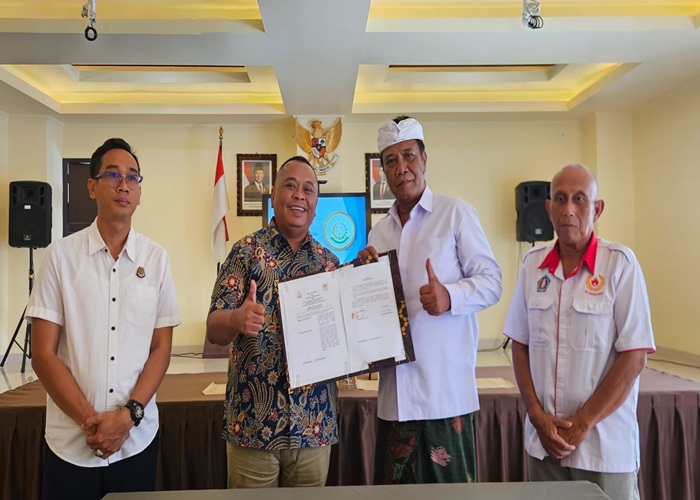SINERGI : Penandatanganan nota kesepahaman (MoU) dilaksanakan di Kantor Kejari Klungkung, Jumat (19/9/2025).