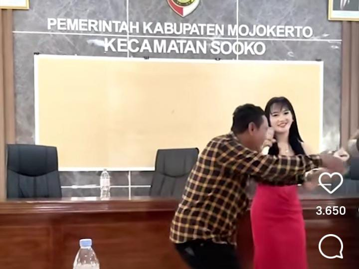 Kades Tempuran Minta Maaf usai viral joget bareng biduan