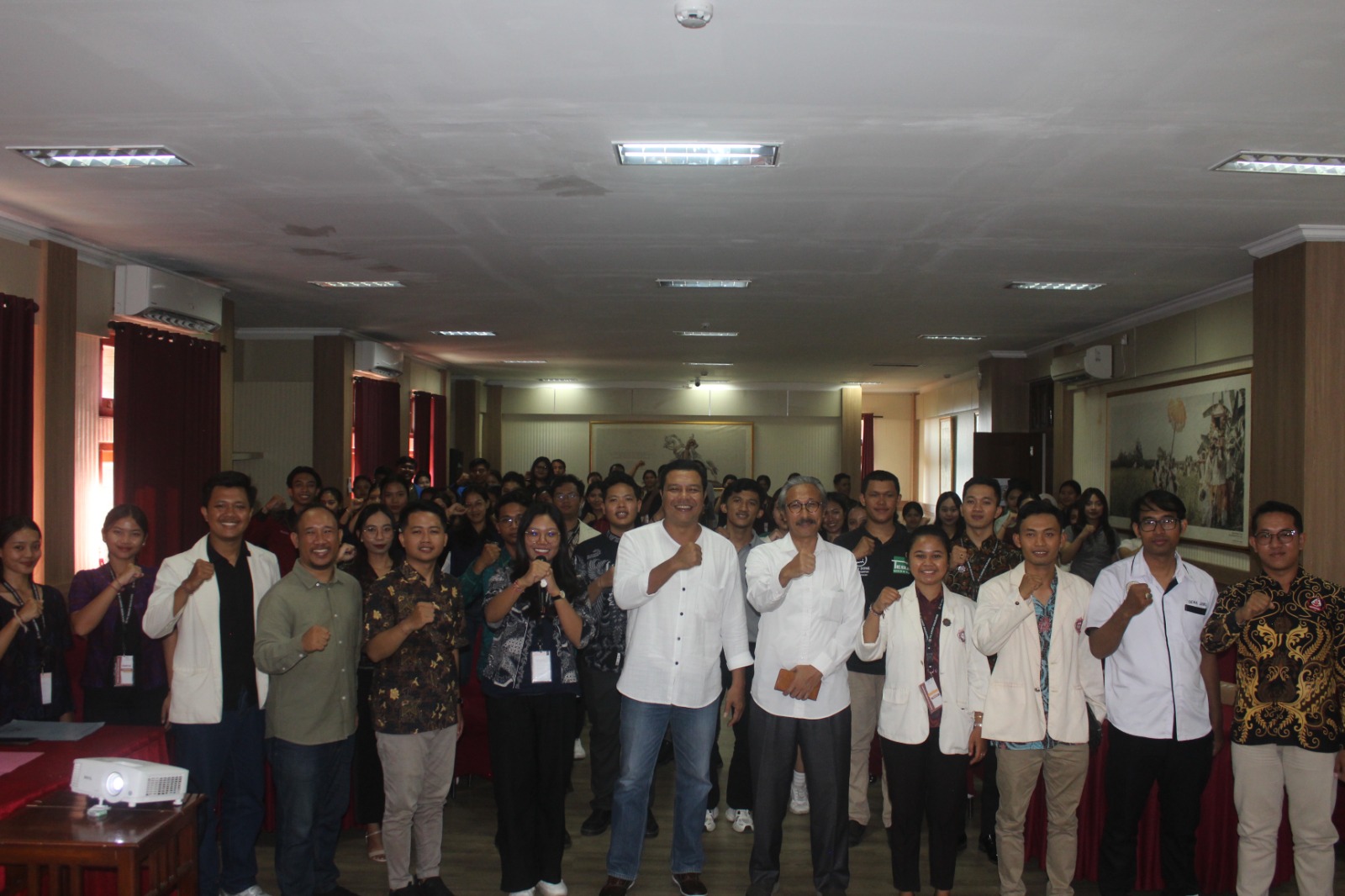 SABHA XIII KMHDI Buleleng yang berlangsung 27&ndash;28 September 2025 di Aula Rektorat Institut Agama Hindu Negeri (IAHN) Mpu Kuturan