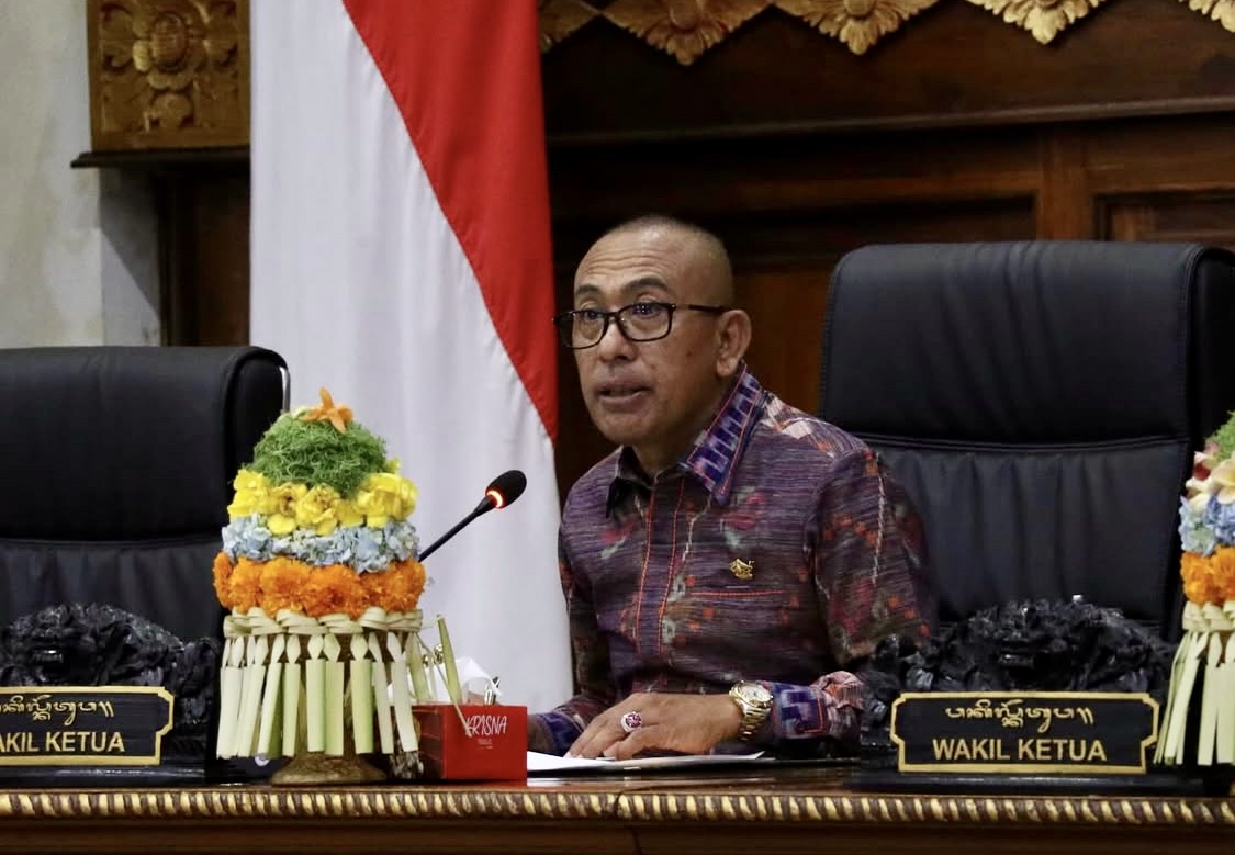 Bendesa Adat Ungasan, I Wayan Disel Astawa.