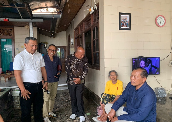COKTAS : Bawaslu Kabupaten Klungkung melaksanakan pengawasan pencocokan dan penelitian terbatas (Coktas) di Kecamatan Klungkung.