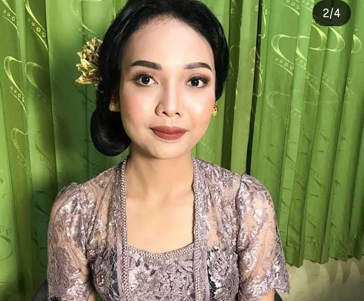 Akun Ary Ulangun menggalang donasi untuk membantu biaya pemakaman Kadek Ayu remaja yang meninggal tergencet pikap di Buleleng