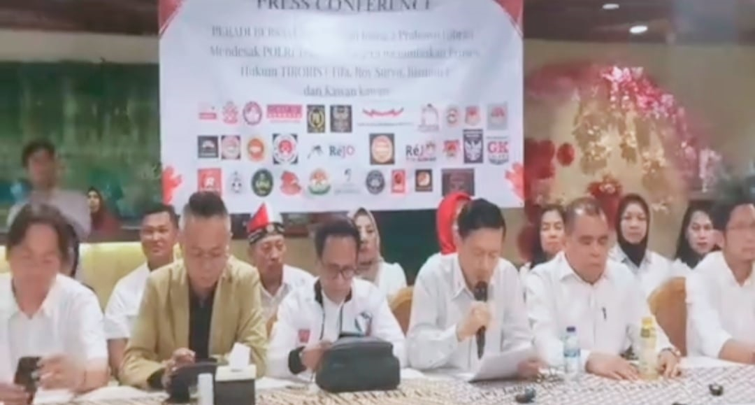 Relawan Jokowi Ancam Demo
