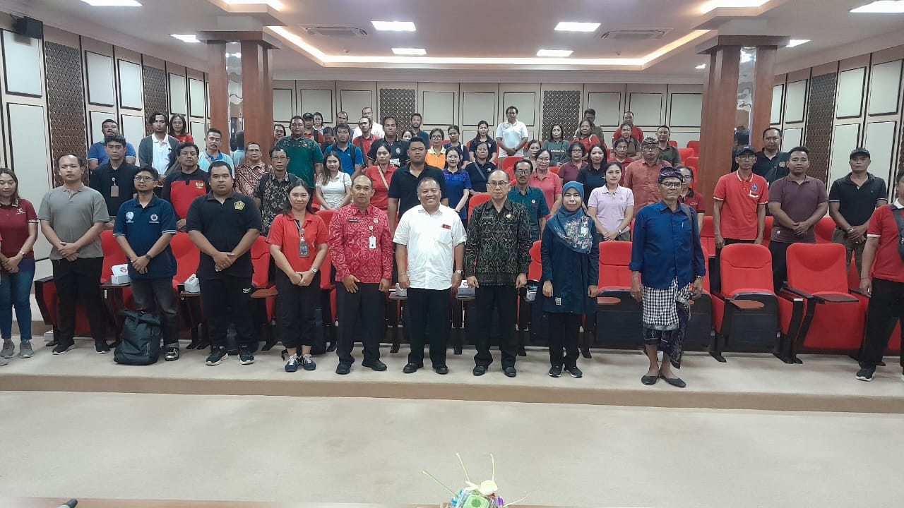 Pemerintah Kabupaten Gianyar resmi meluncurkan Peraturan Bupati Gianyar Nomor 35 Tahun 2025 tentang Tata Cara Pemberian Program Jaminan Sosial Ketenagakerjaan bagi Pekerja Rentan