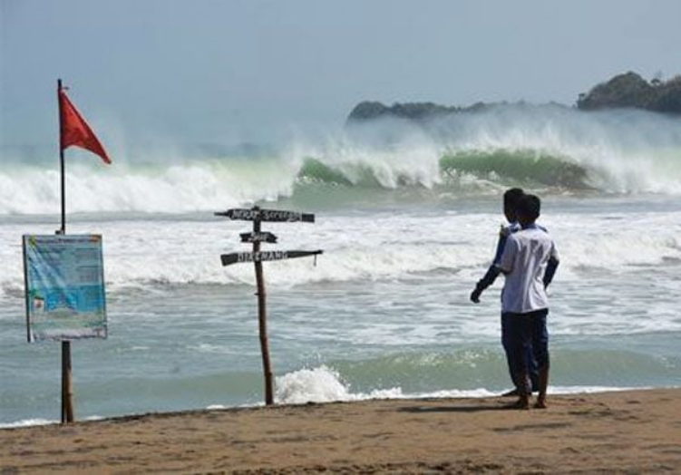 BMKG Keluarkan Peringatan Tsunami Pasca Gempa M7.6 Filipina