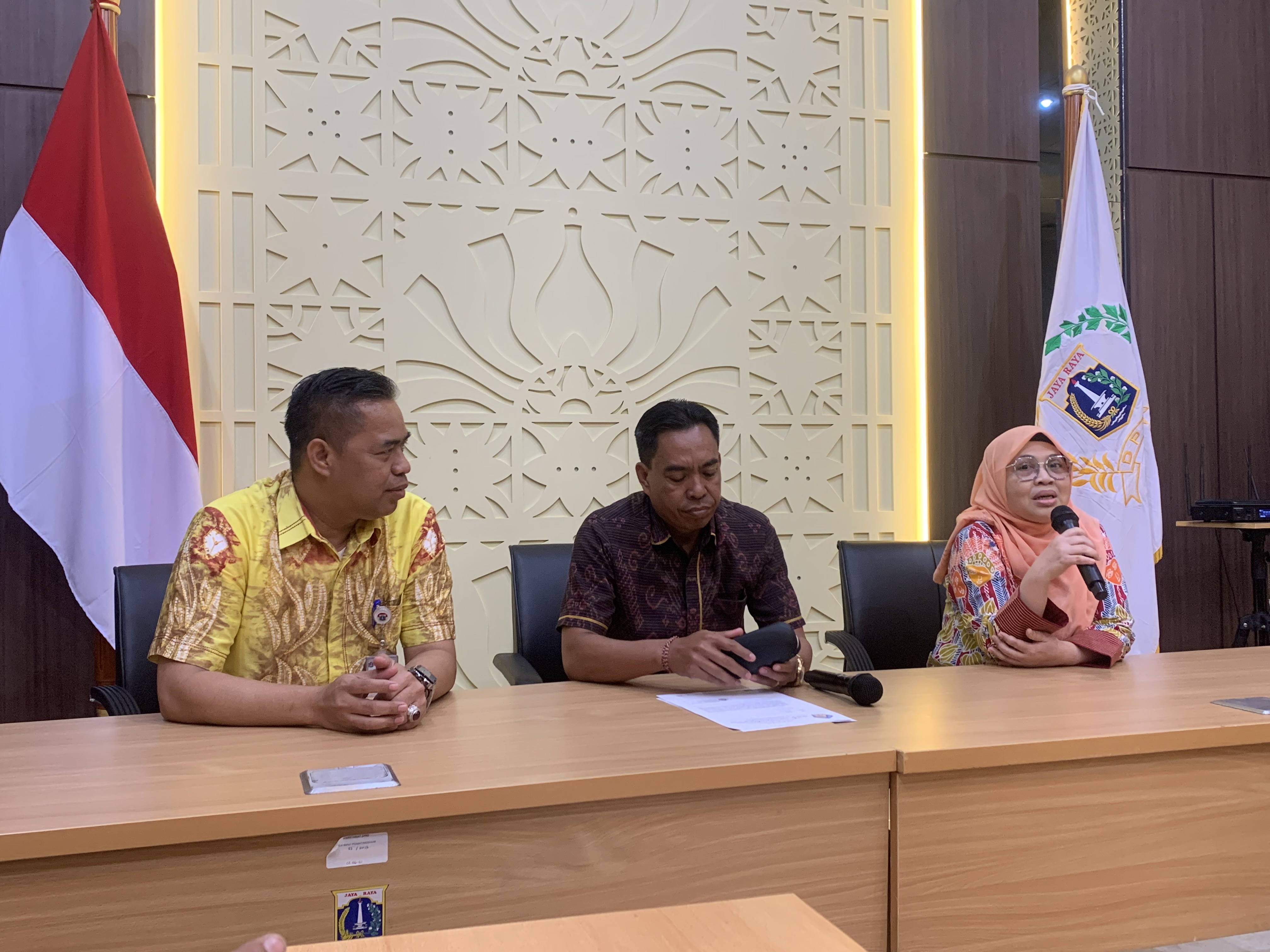 PELAJARI:  Kunjungan Sekretariat DPRD Provinsi Bali ke Kantor DPRD DKI Jakarta, Jumat (10/10)