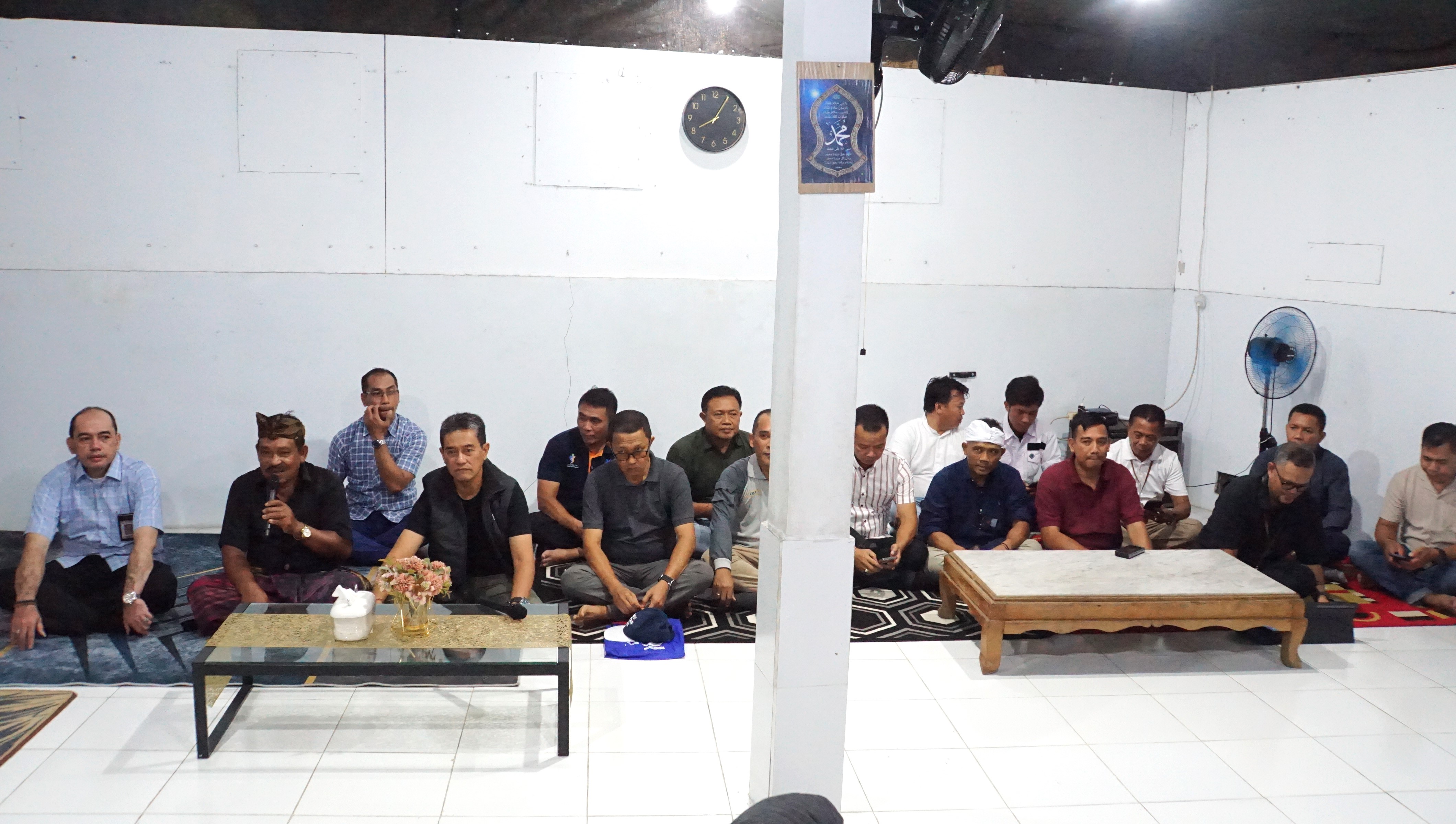 Mediasi warga dan pihak PLTGU Pemaron bersama Wakil Bupati Buleleng