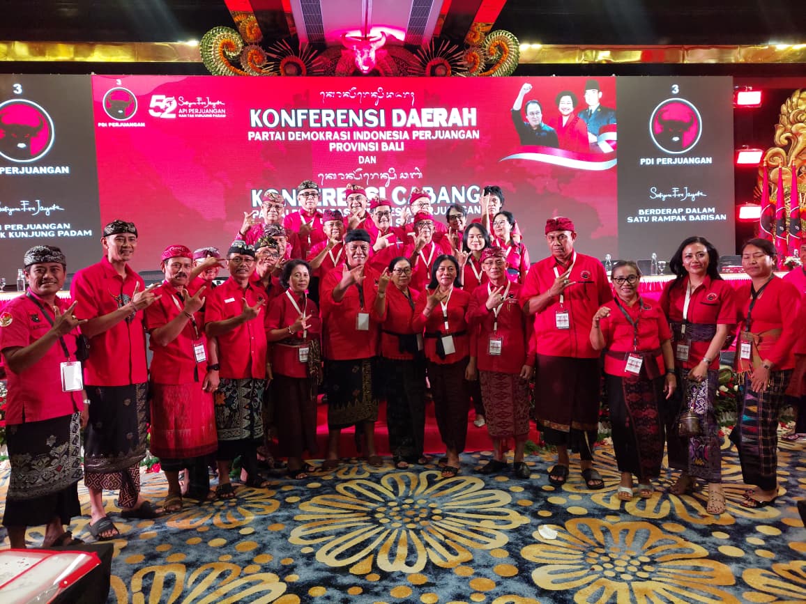 SAH : Kepengurusan DPC PDIP Klungkung usai Konfercab, Sabtu (18/10/2025).