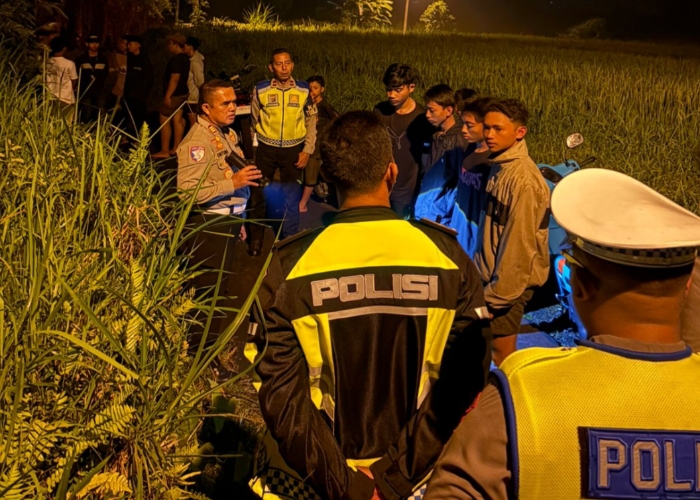 VIRAL : Satlantas Polres Klungkung saat mengamankan pelaku trek-trekkan di Kusamba.