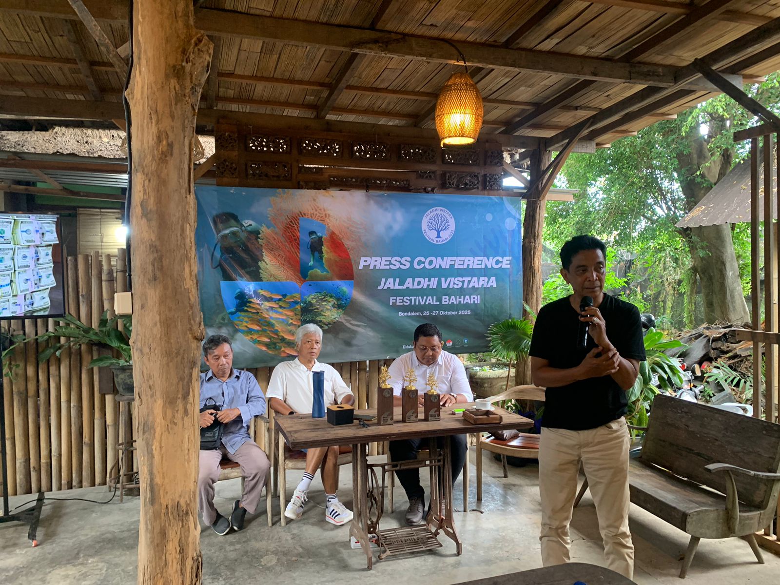 BAHARI: Konferensi pers Festival Bahari &ldquo;Jaladhi Vistara&rdquo; yang berlangsung di Hayam Wuruk, Denpasar, Senin (20/10)