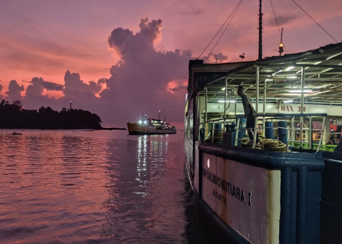 SURUT : Kondisi air laut di Pelabuhan Padangbai, Desa Padangbai, Kecamatan Manggis, pada Kamis (23/10/2025) pagi sangat surut.