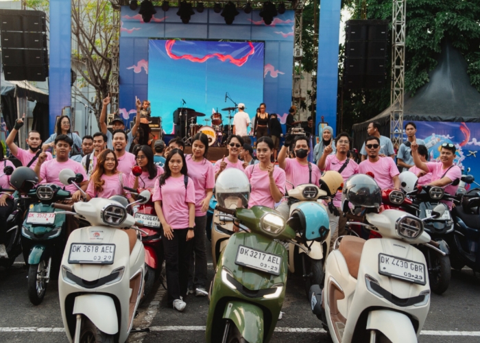 FUN RIDE ::Sebanyak 31 peserta yang merupakan perwakilan konsumen Gen Z mengikuti Satnight Santuy.