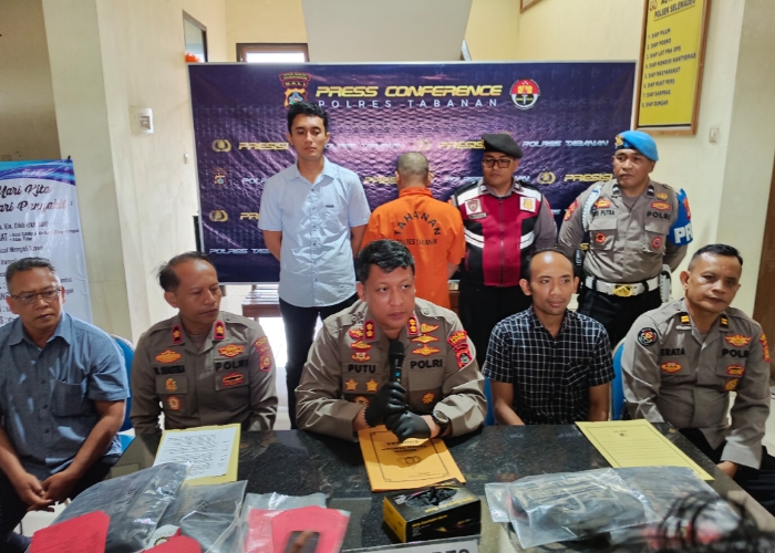 DIBEKUK : Rilis kasus penusukan di penginapan di Selemadeg