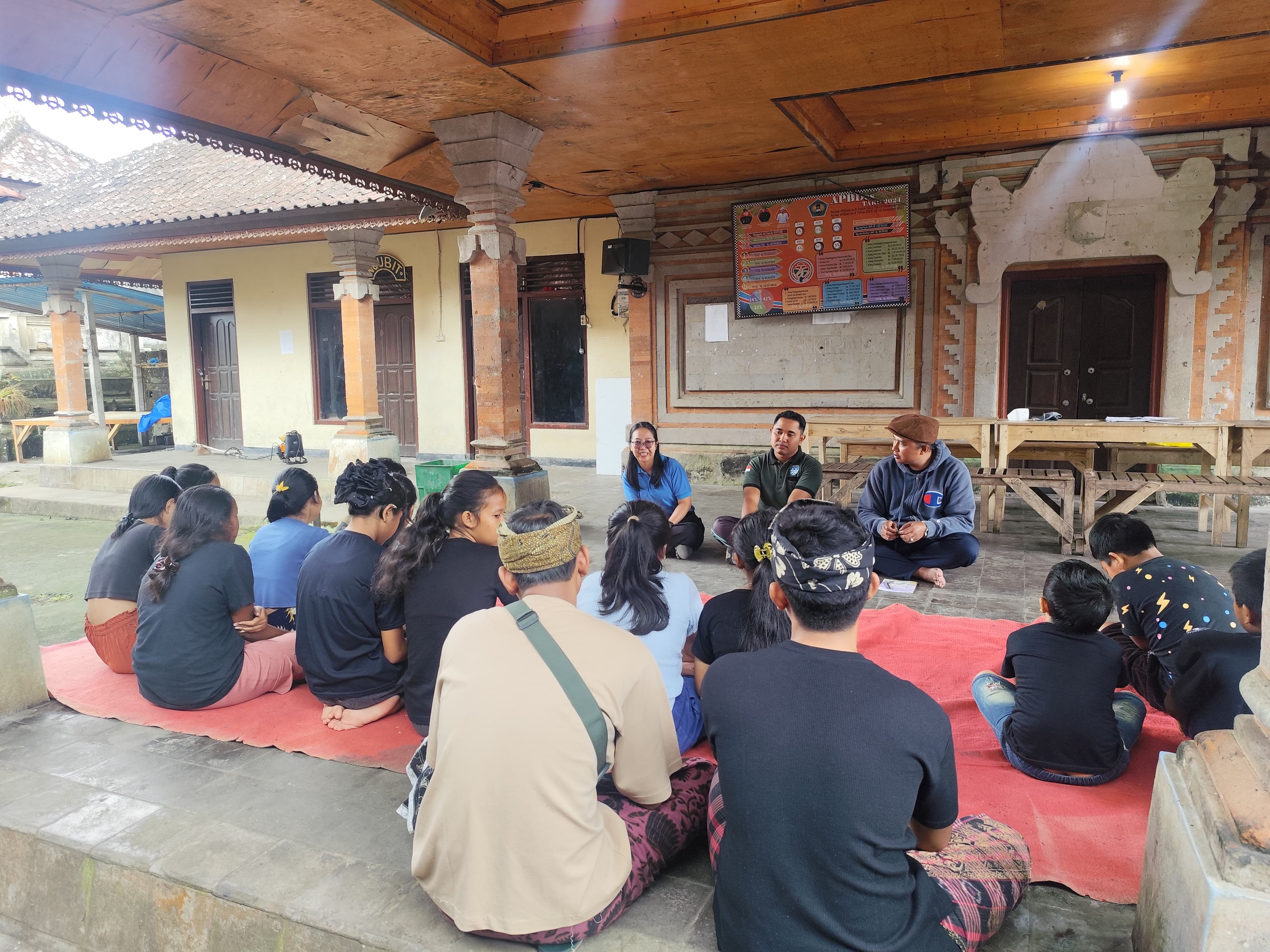 POSYANDU: Pelaksanaan posyandu remaja oleh STT Desa Adat Ked, Desa Taro, Tegallalang.