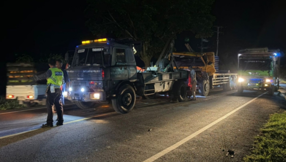 Kecelakaan di jalur tengkorak Kabupaten Tabanan, tepatnya di Depan Gardu Listrik Soka, Selasa (11/11/2025).