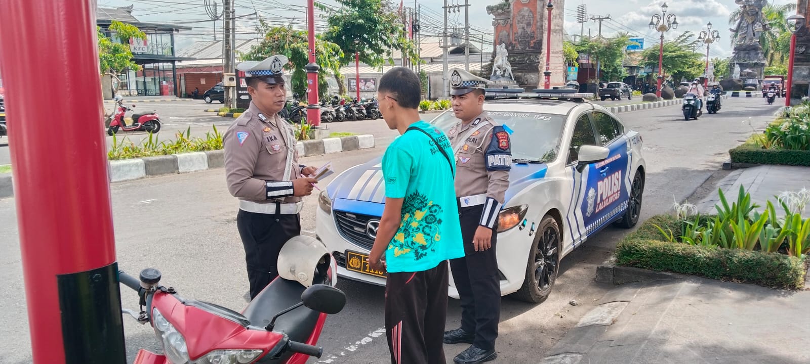 OPERASI : Personel Satuan Tugas Penegakan Hukum (Satgas Gakkum) gelar Operasi Zebra Agung 2025.