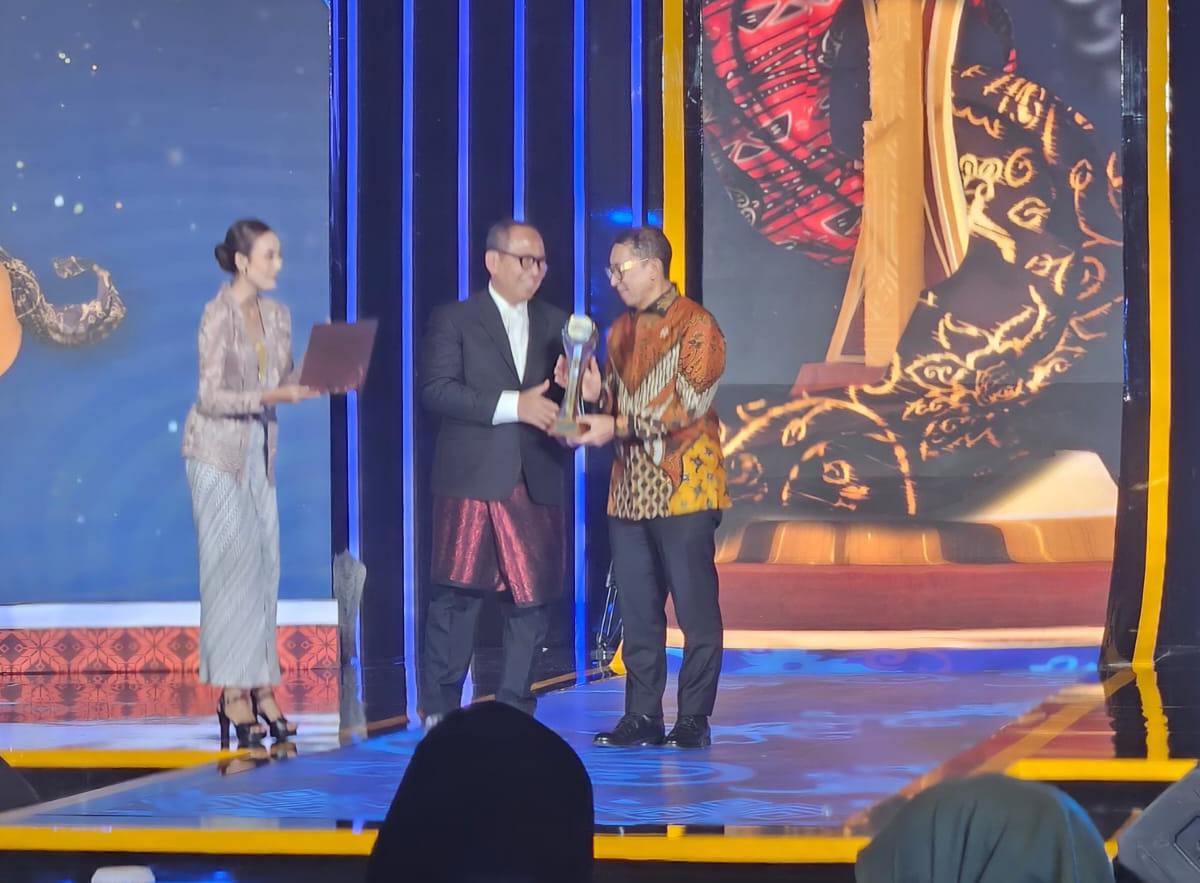 Menteri Kebudayaan RI, Fadli Zon meraih penghargaan Detik Awards 2025, dengan katagori Tokoh Penggerak Ekosistem Pelindungan Kebudayaan