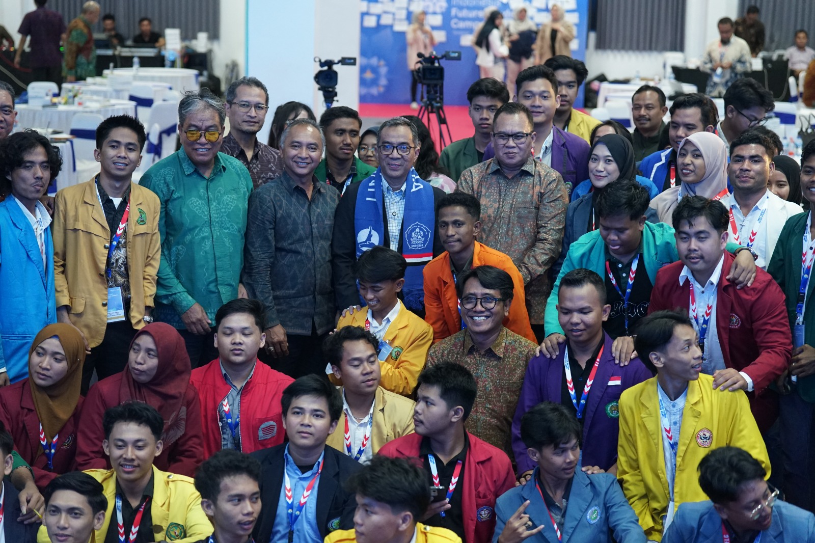 Undiksha mengikuti  Indonesia Future Leaders Camp (FLC) Regional V