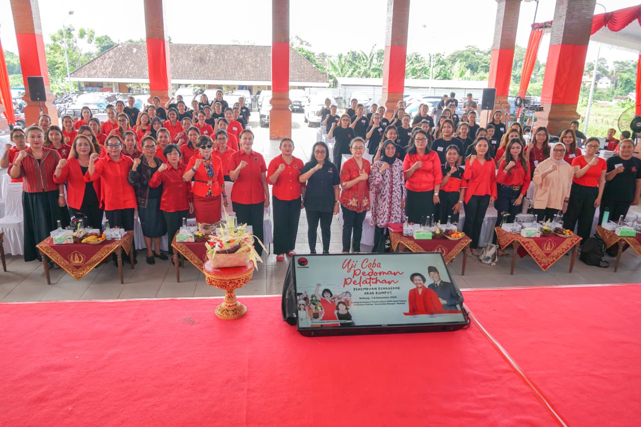 Pembukaan Pelatihan Perempuan Penggerak Akar Rumput