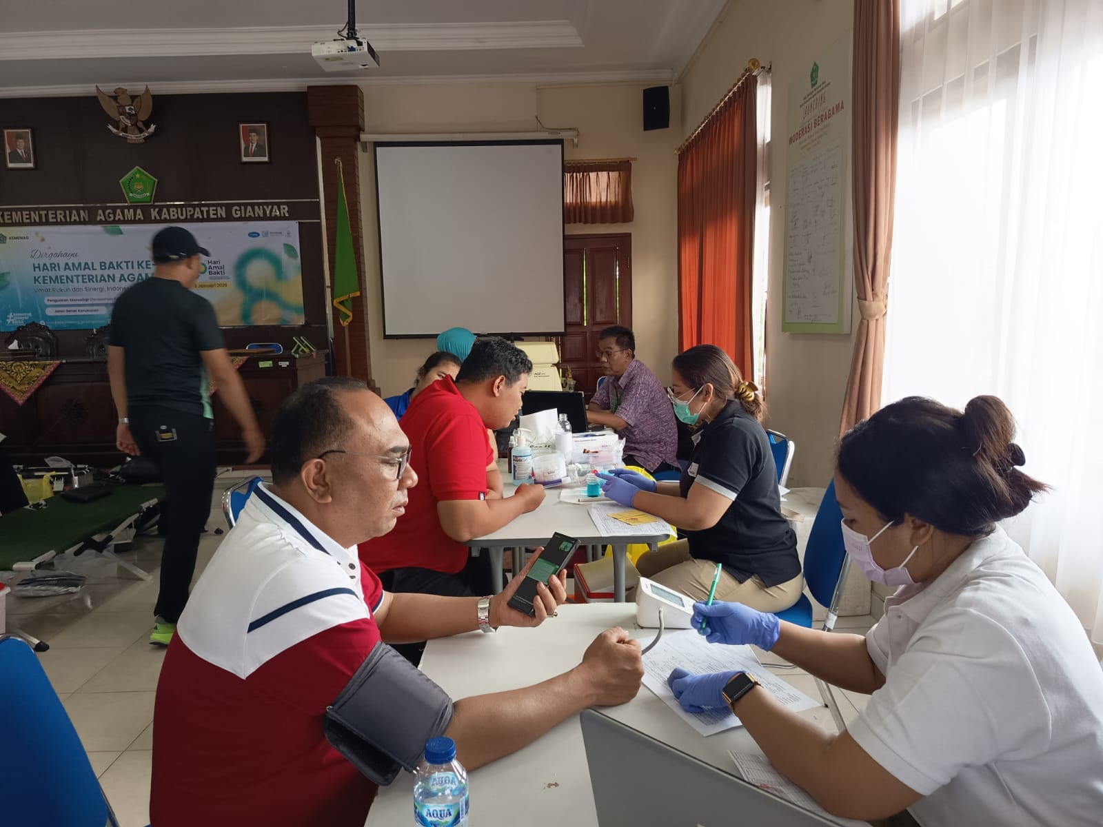 DONOR : Pelaksanaan donor darah serangkaian HAB ke-80 Kemenag RI di Kabupaten Gianyar.