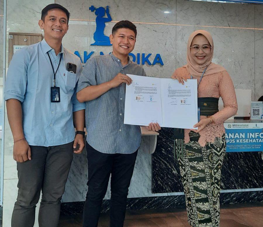 KERJASAMA : Penandatanganan MoU di RS Kenak Medika,
