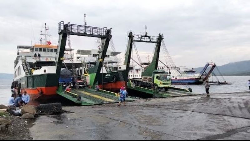 Suasana di Pelabuhan Gilimanuk, Jembrana.