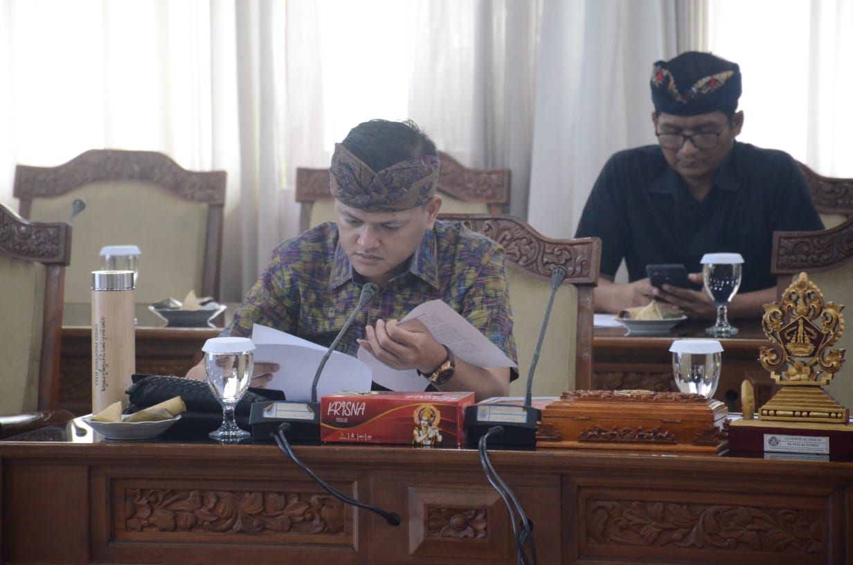 Wakil Koordinator Panitia Khusus (Pansus) Raperda Toko Modern Berjejaring DPRD Bali dari fraksi Gerindra, Zulfikar Wijaya