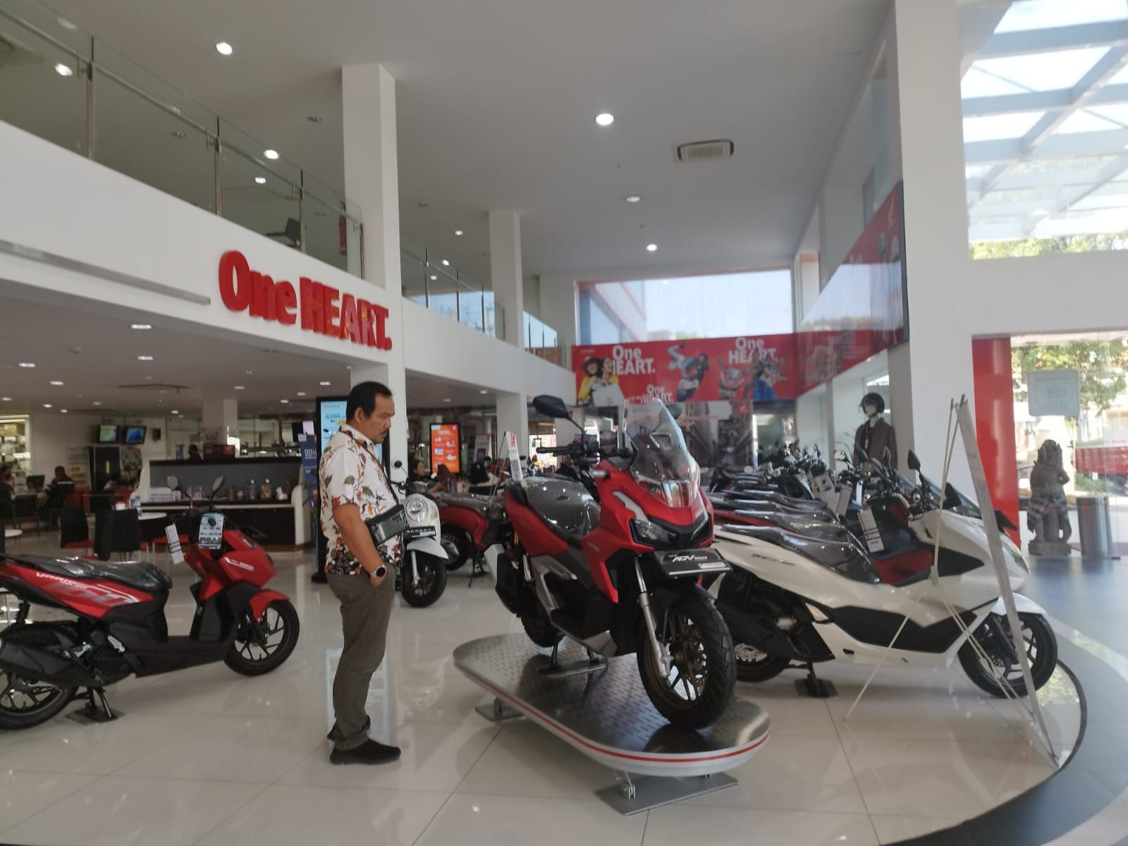 Promo spesial Desember Istimewa, dari Astra Motor Bali menjadi program yang berlangsung melalui Virtual Exhibition pada 5&ndash;31 Desember 2025.