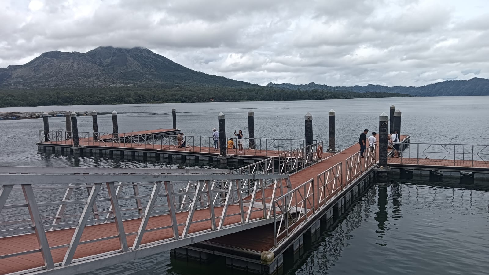 Dermaga Kedisan, Kintamani, Kabupaten Bangli, menjadi spot foto baru.