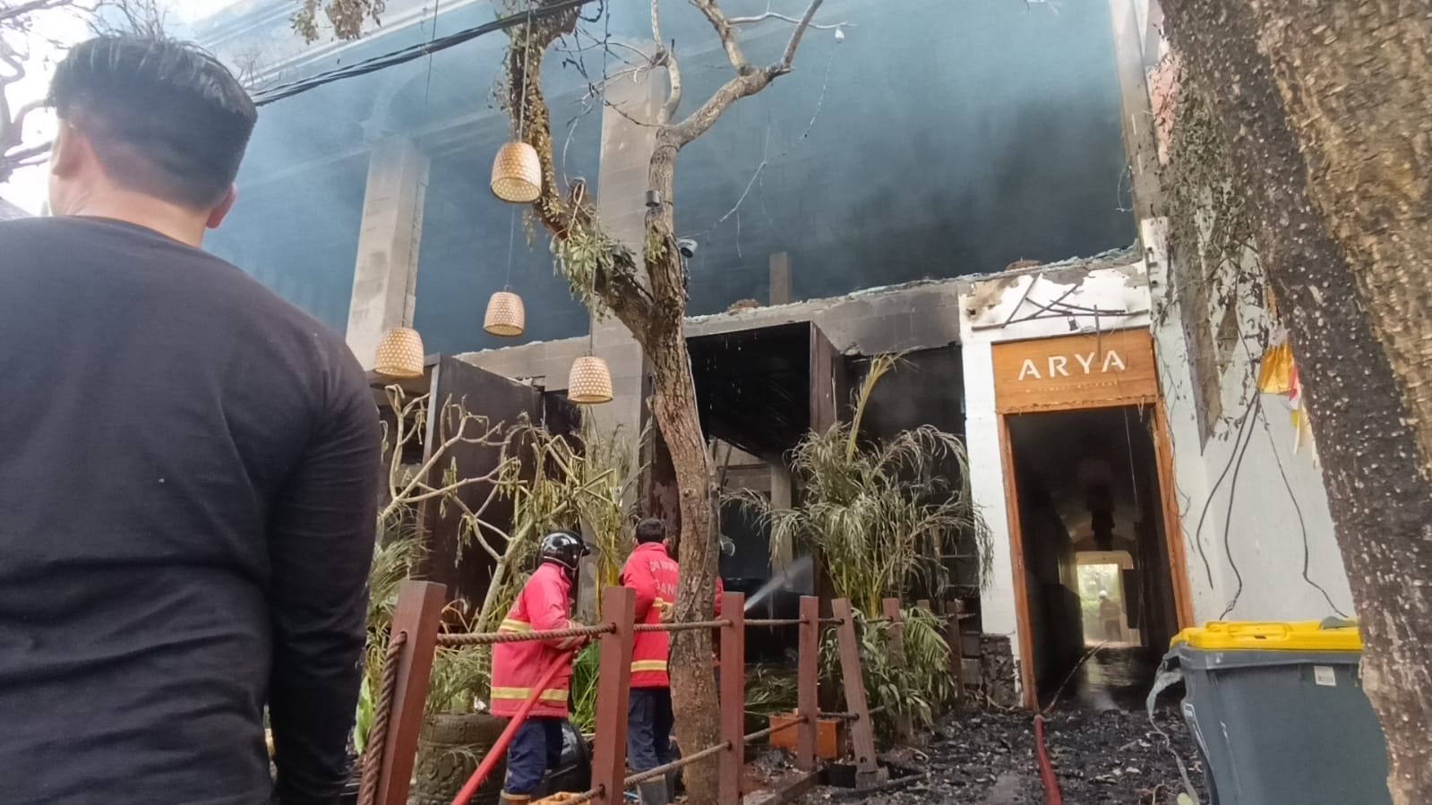 RESTORAN : Kebakaran di salah satu restoran di Monkey Forest Ubud.