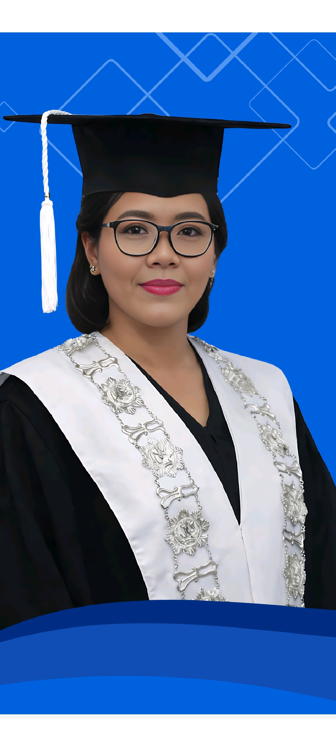 Prof. Dr. Kadek Aria Prima Dewi
