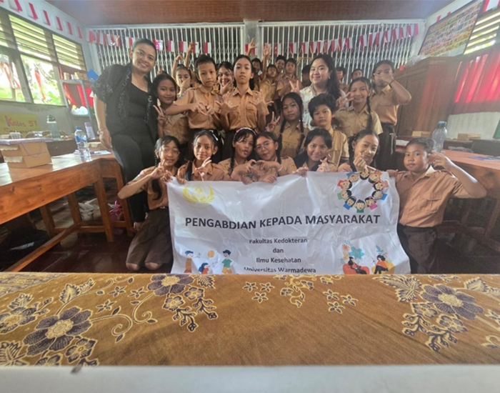 Foto Bersama dengan Mitra Pengabdian