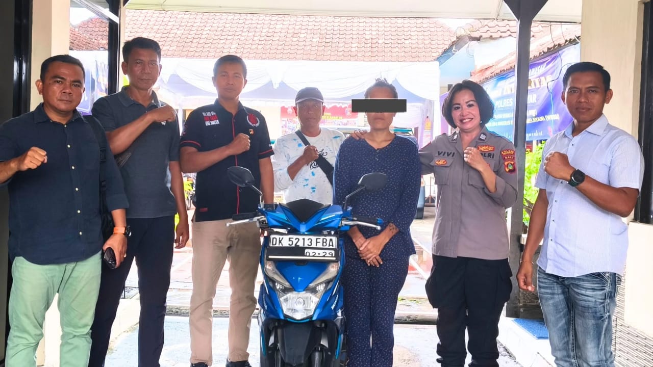 DITANGKAP : Residivis perempuan diciduk Unit Reskrim Polsek Blahbatuh.
