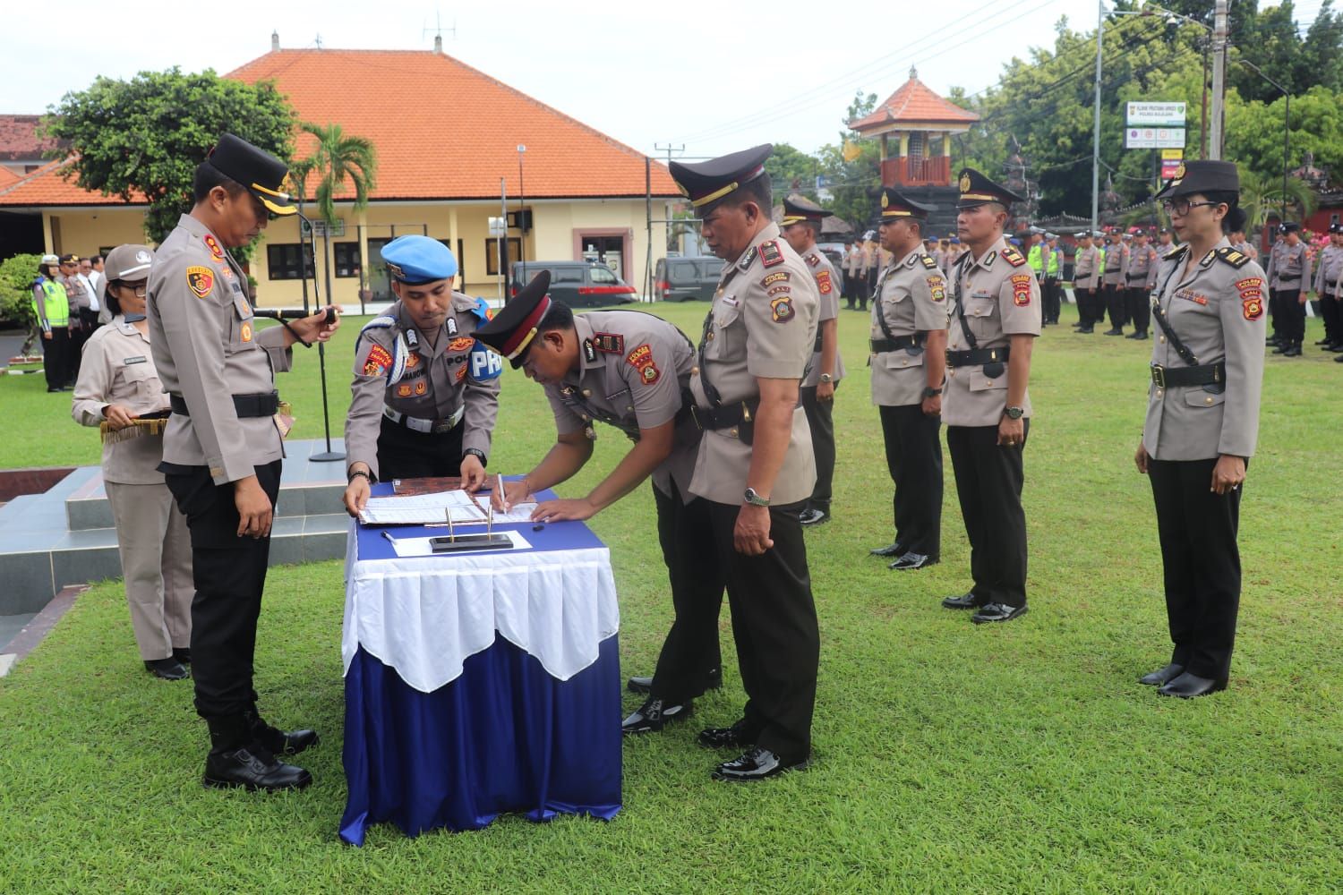 Serah terima jabatan sejumlah kapolsek dan samapta&nbsp;di lingkup Polres Buleleng, Sabtu (3/1/2026).