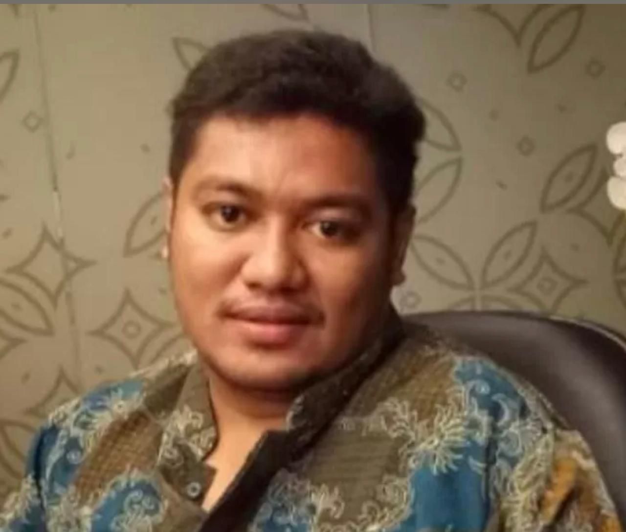 Pengamat Hukum Charlie Usfunan SH.MH