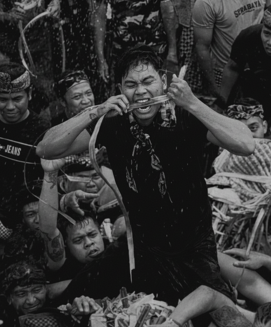 Tradisi Ngarap di Banjar Buruan, Desa/Kecamatan Tampaksiring, Gianyar
