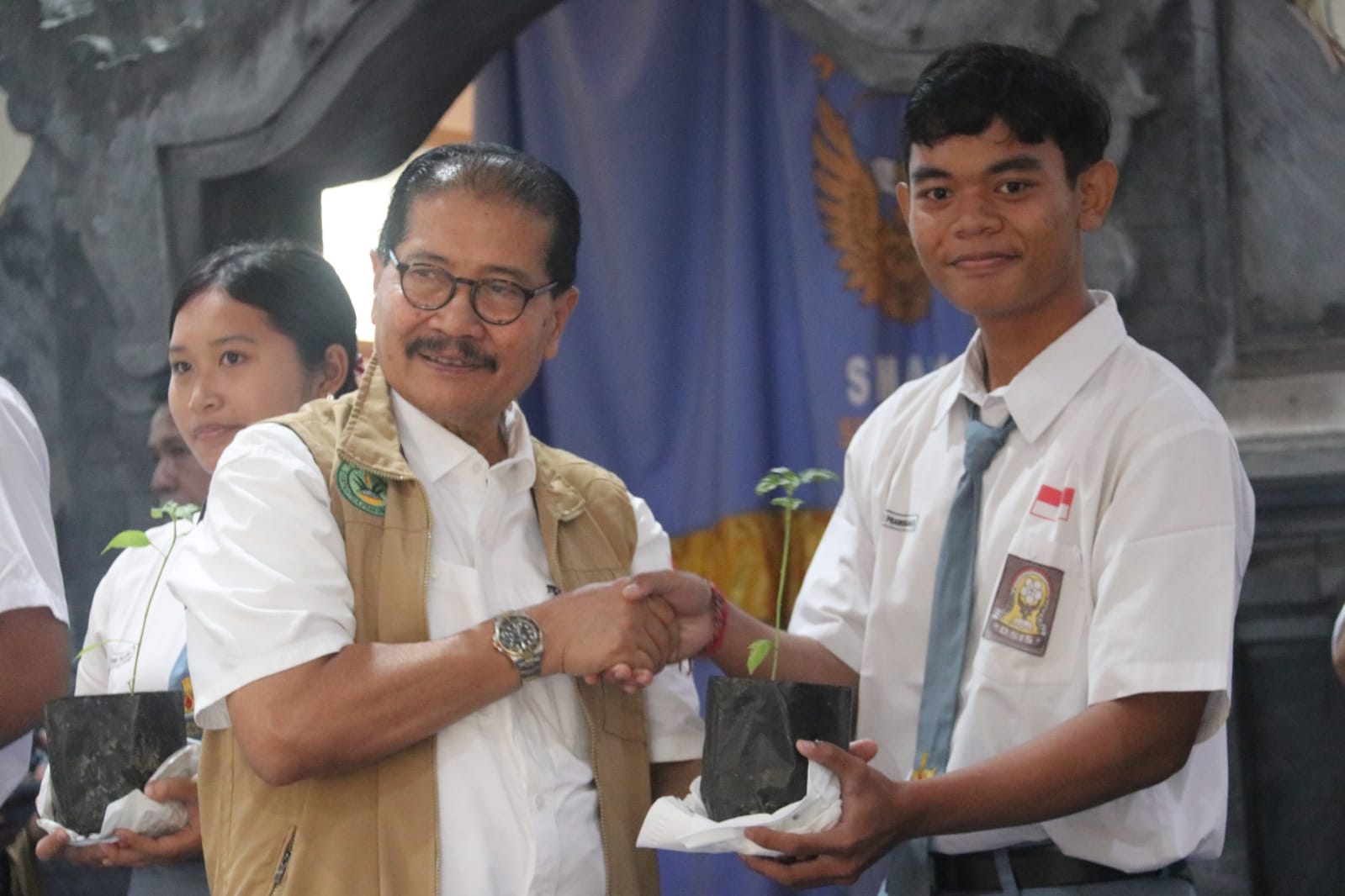 Kunjungan Yayasan Swatantra Pangan Nusantara ke Buleleng dengan program penguatan ketahanan pangan dari bangku sekolah.
