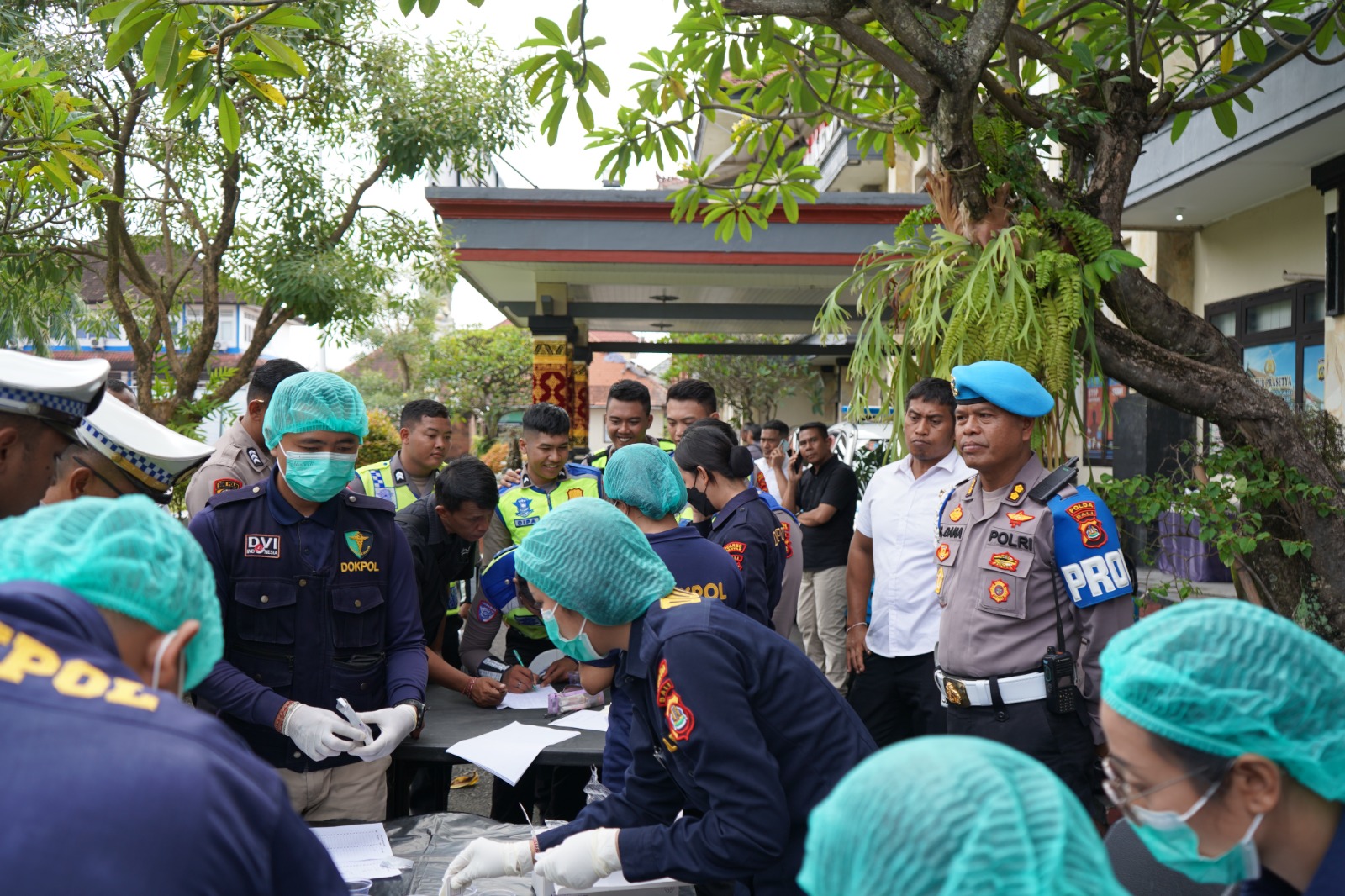DISIPLIN : Bidang Profesi dan Pengamanan (Bidpropam) Polda Bali melaksanakan Penegakan Ketertiban dan Disiplin kepada personel Polres Gianyar.