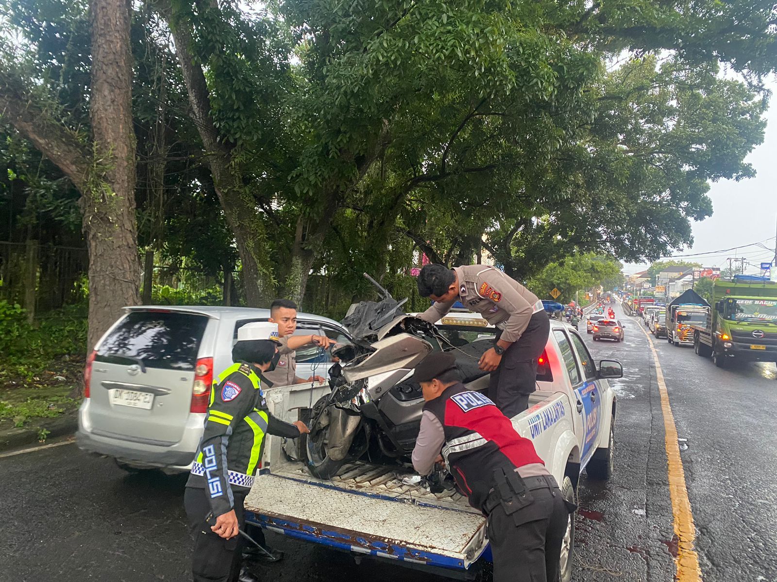 Lokasi kecelakaan maut yang menewaskan seorang pemuda di jalan Bypass Ir. Soekarno Tabanan.